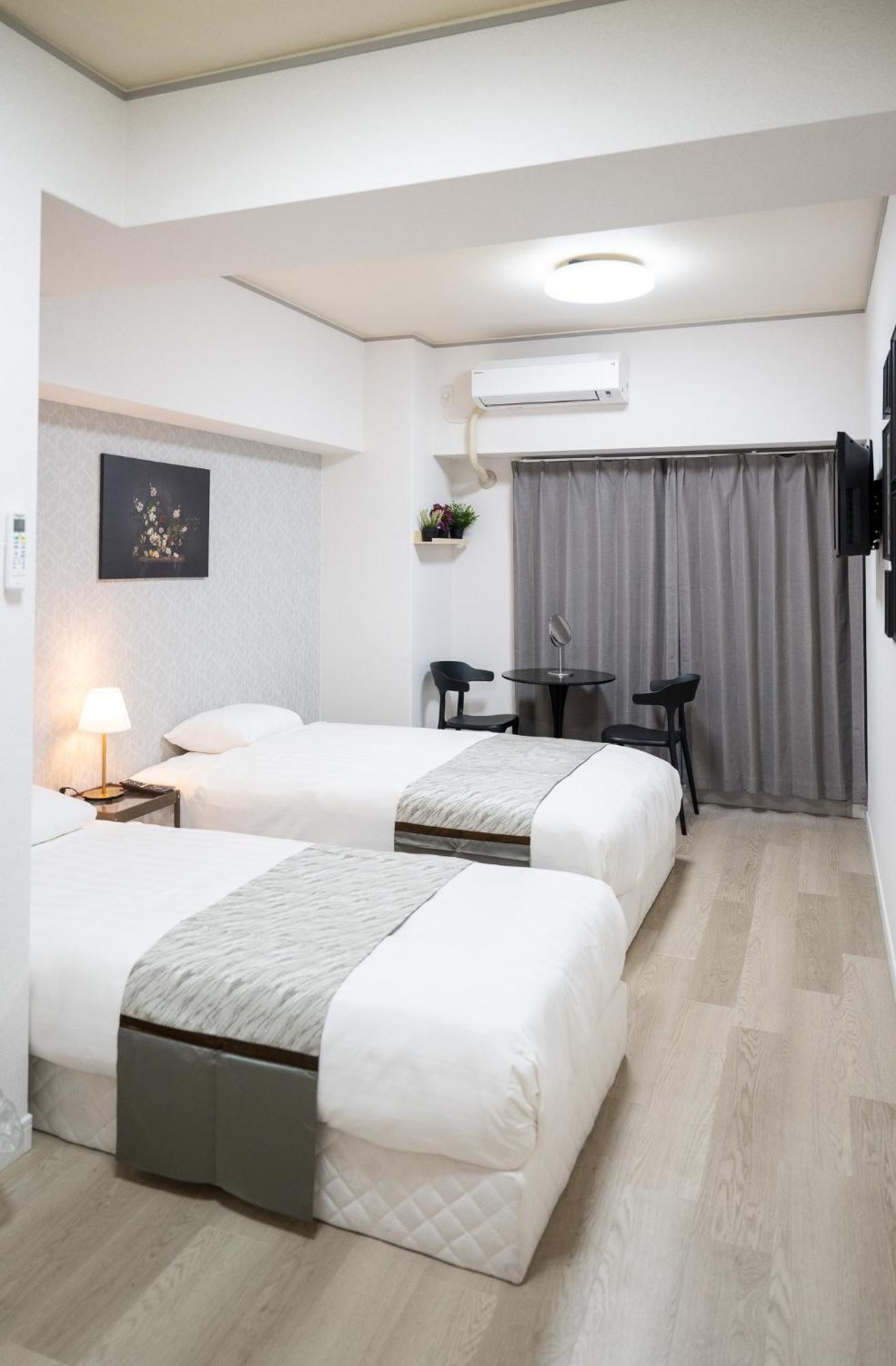 嵐 難波西 民宿 Bed And Breakfast Osaka Bagian luar foto
