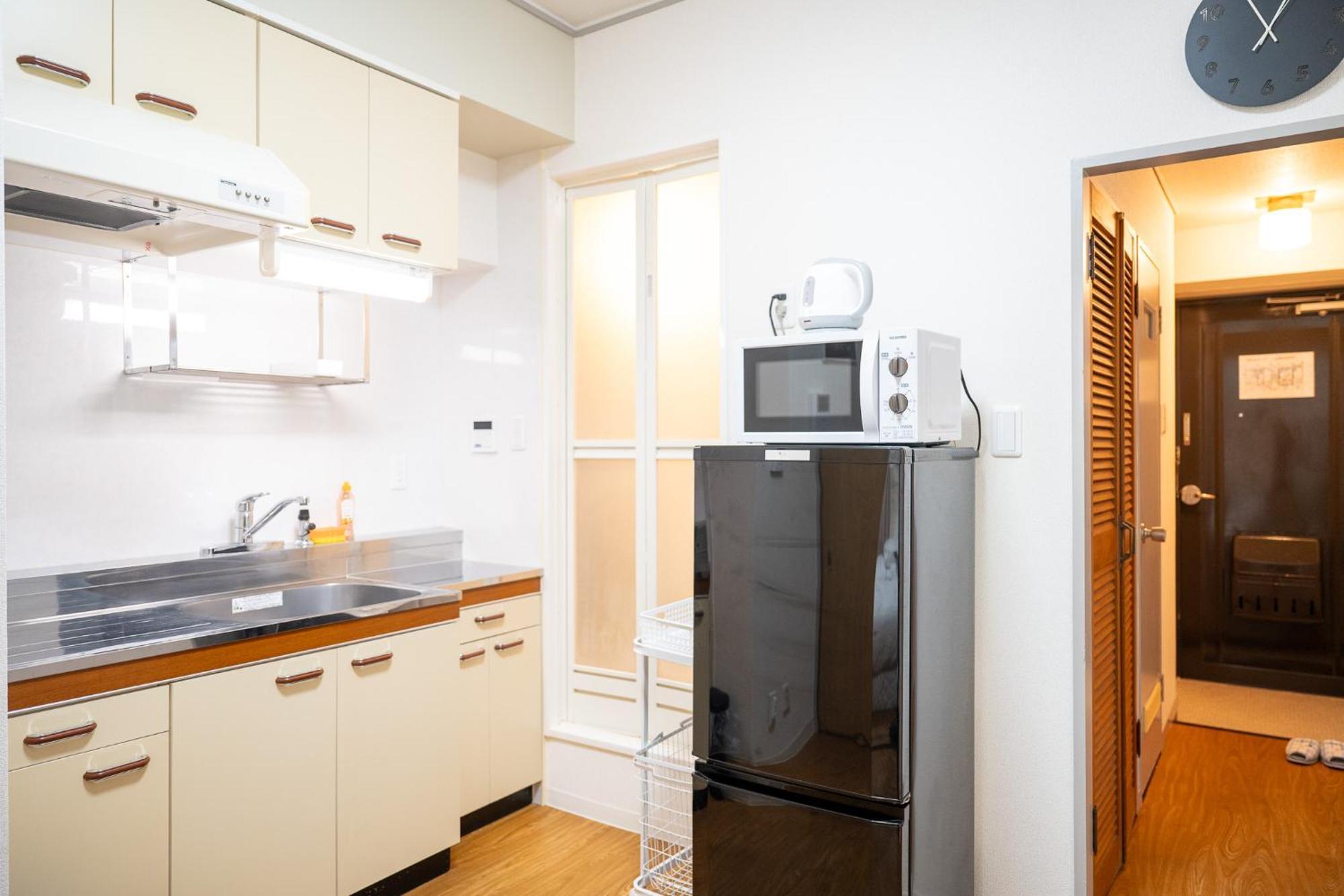 嵐 難波西 民宿 Bed And Breakfast Osaka Bagian luar foto
