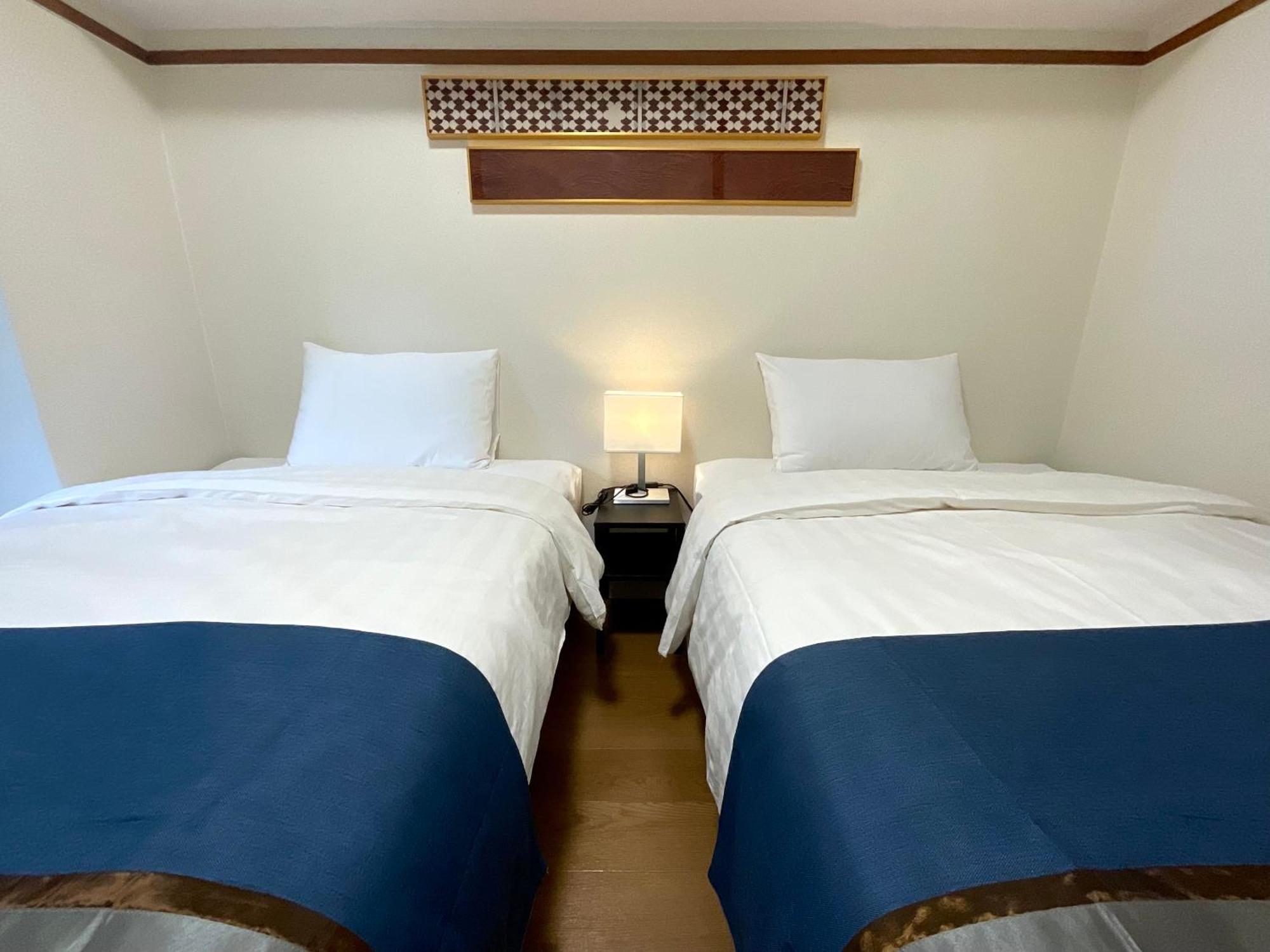 嵐 難波西 民宿 Bed And Breakfast Osaka Ruang foto