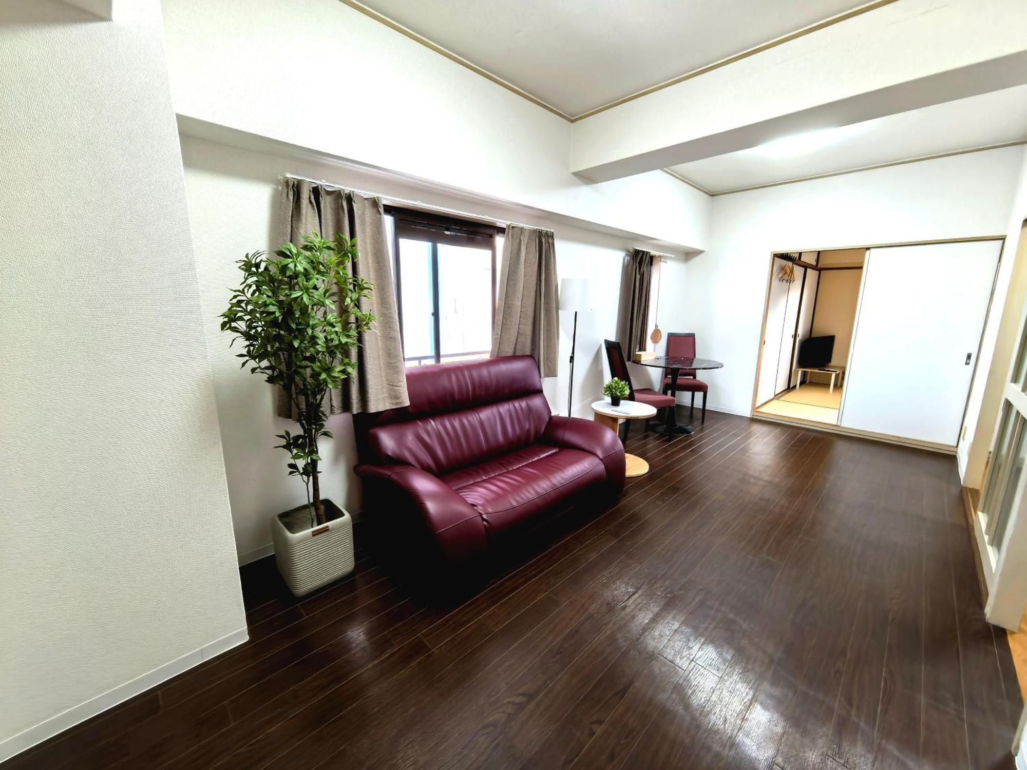 嵐 難波西 民宿 Bed And Breakfast Osaka Ruang foto