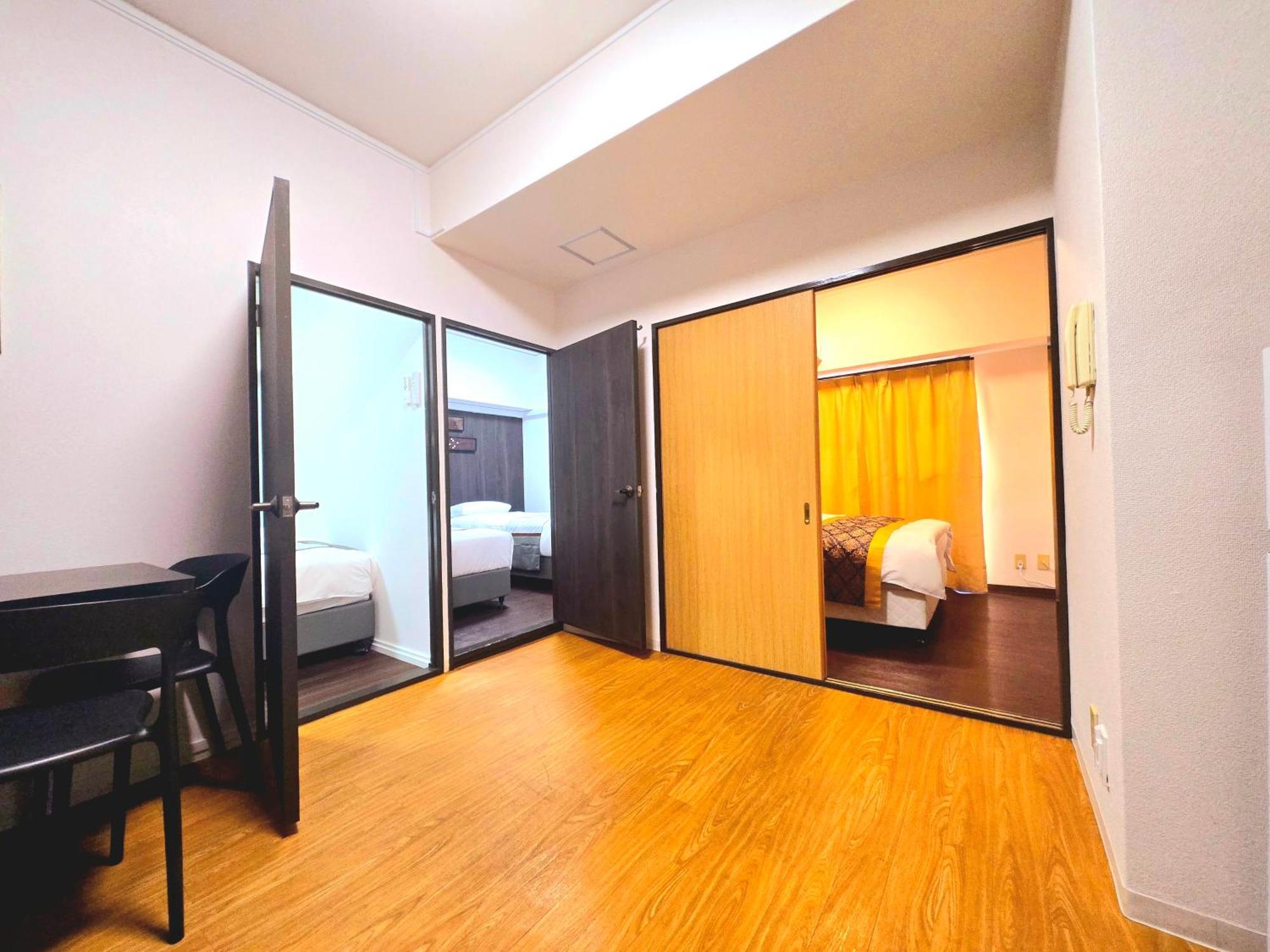 嵐 難波西 民宿 Bed And Breakfast Osaka Bagian luar foto